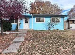 820 Akard Dr, Reno, NV 89503