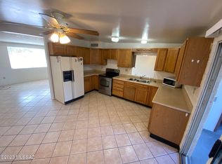 3906 S Desert Spring Dr, Tucson, AZ 85730