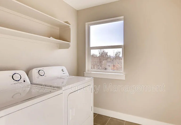 3344 N Williams St — Photo 23