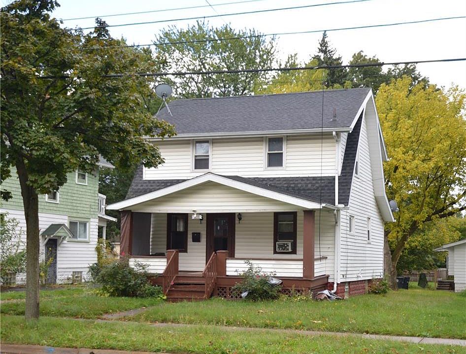 1st image of 868 Lovers Ln