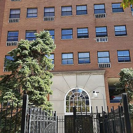 2nd image of 4735 41st St APT 404