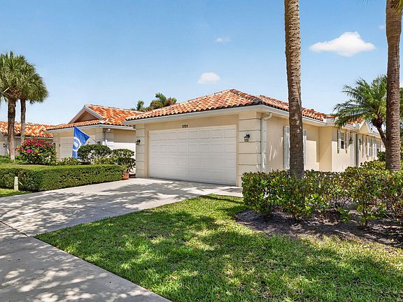 2nd image of 1731 SW Shady Lake Terrace