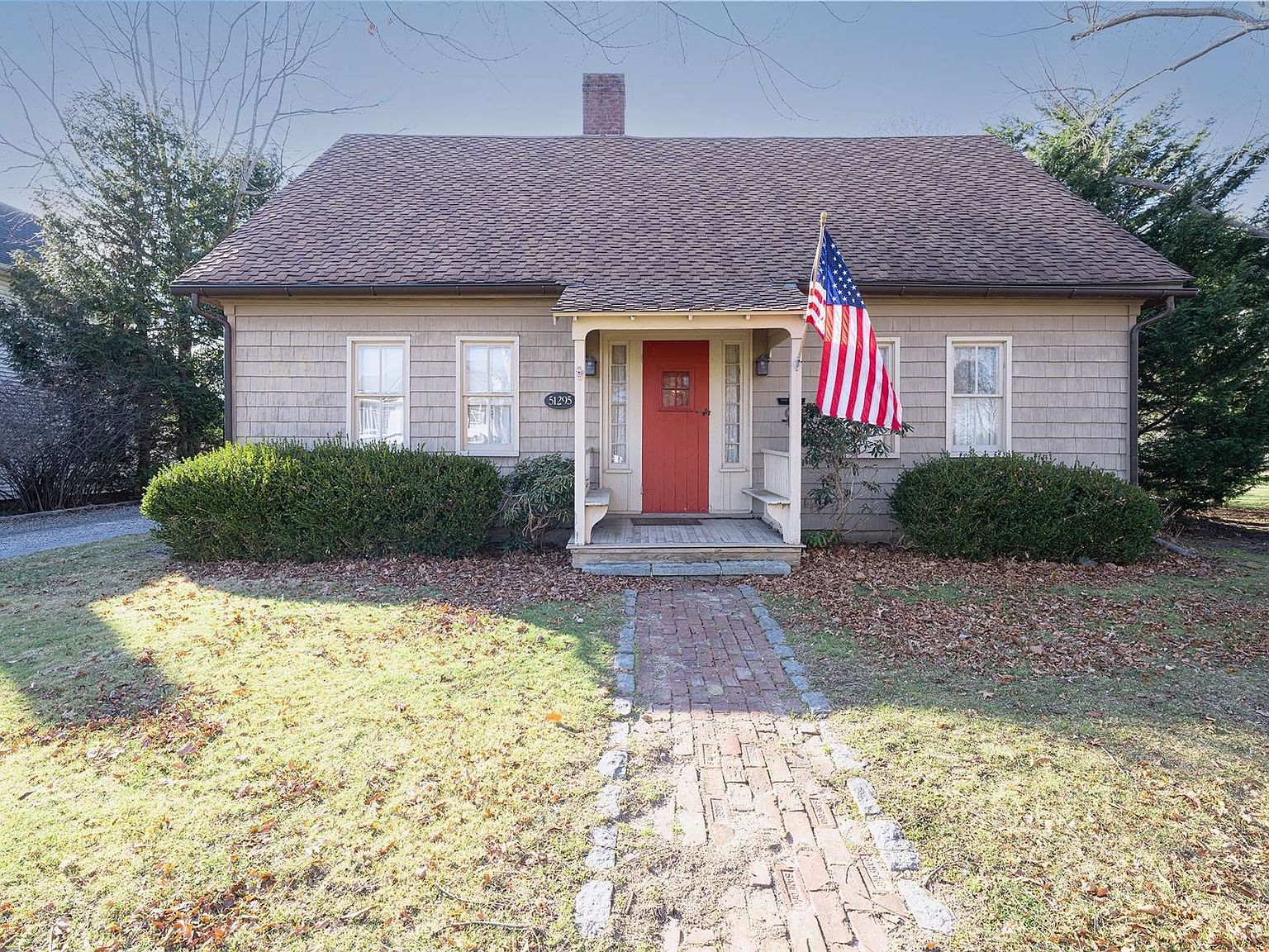 51295 Main Road, Southold, NY 11971 Zillow