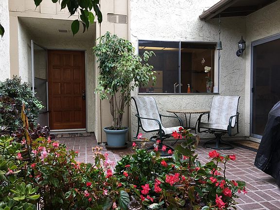3rd image of 1734 Escondido Ct