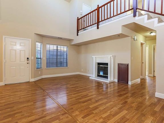 4th image of 1309 Hidalgo Cir