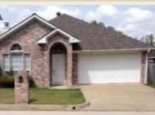 811 Frederick Cir, Flint, TX 75762