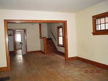 5th image of 26 E Norman Ave