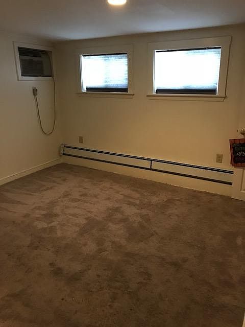 2nd image of 4 Prout St APT 1D