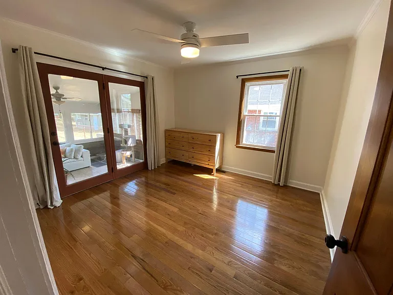 687 Truxton Dr — Photo 13