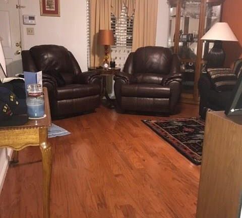 3rd image of 2517 Hitchcock Dr