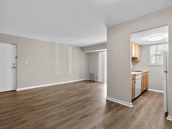 2nd image of 3612 Court House Dr APT 1A