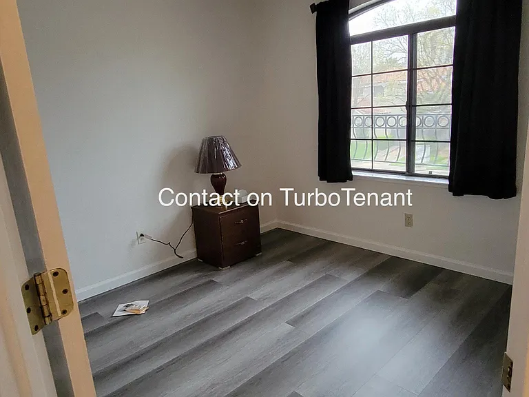 5116 Lady Di Way — Photo 16