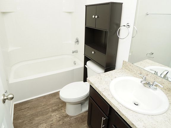 3rd image of 16119 Florets Dr