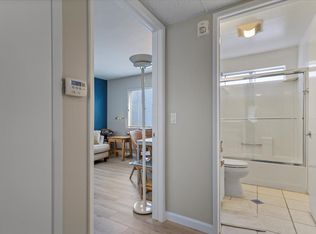 1537 S Shenandoah St #301, Los Angeles, CA 90035