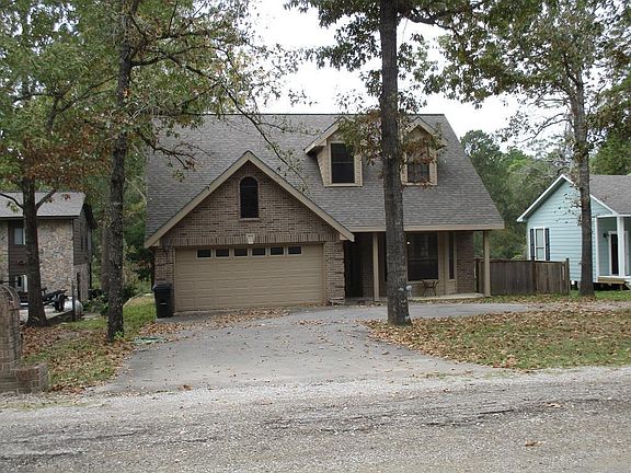 3rd image of 196 W Village Cove Loop