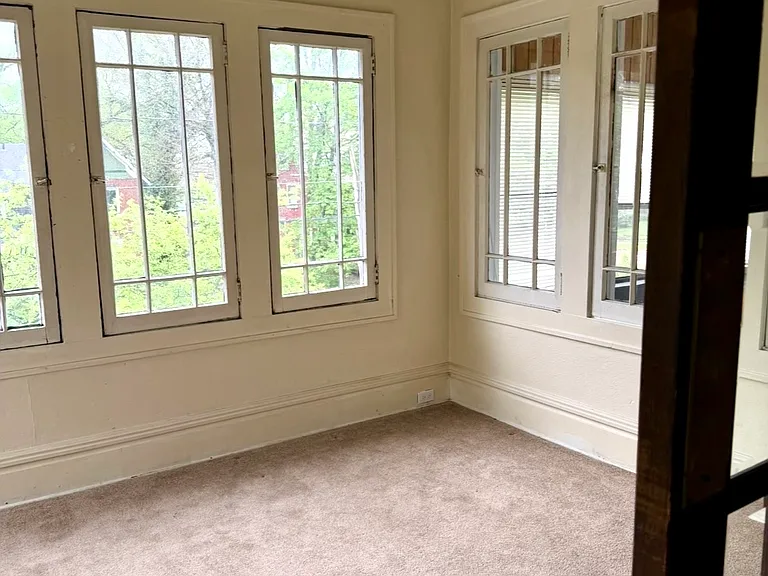276 Merriman Rd #2 — Photo 8