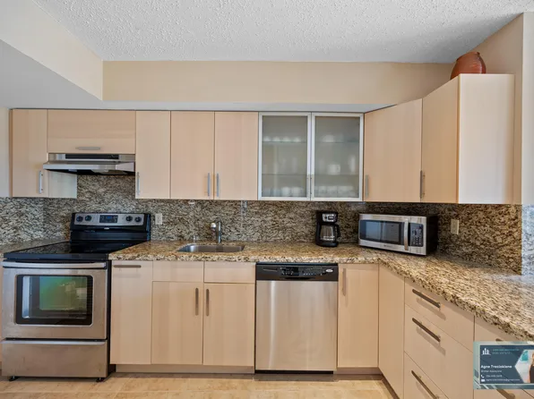 300 Diplomat Parkway #607, Hallandale Beach, FL 33009