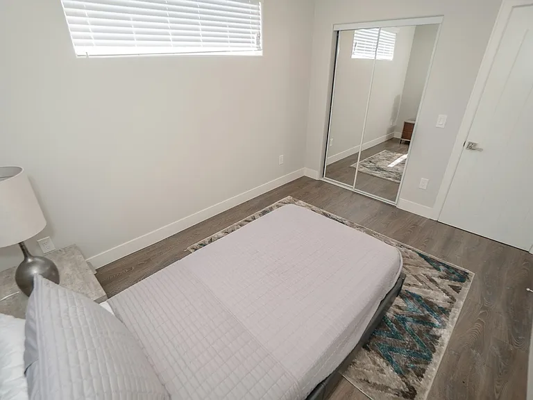 2631 S La Salle Ave #2631 — Photo 21