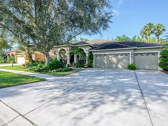 2nd image of 9905 Kingshyre Way