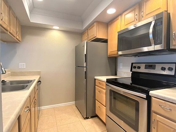 4th image of 1452 Wildwood Lakes Blvd APT A201