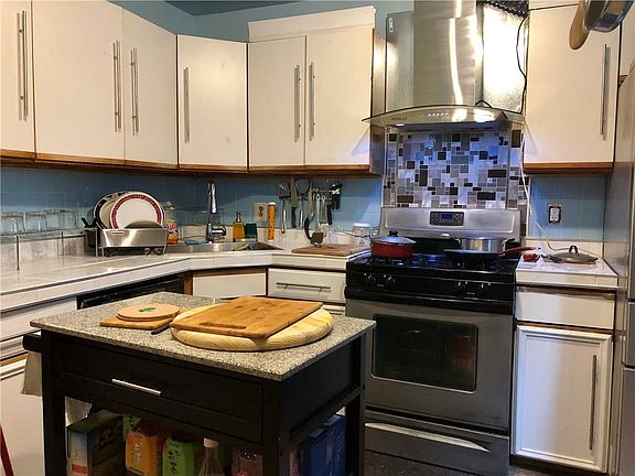 4th image of 239 Bexley Ln #239
