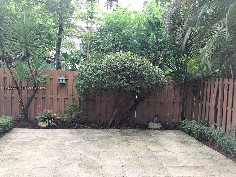 10190 SW 88th St #507 — Photo 38