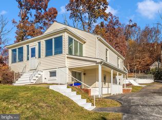 9706 Hall Rd, Frederick, MD 21701