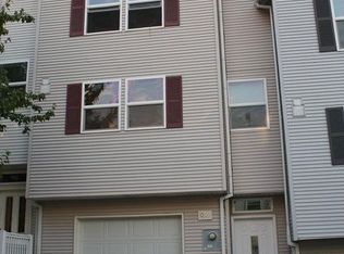 10535 SW Cougar Ln, Beaverton, OR 97008