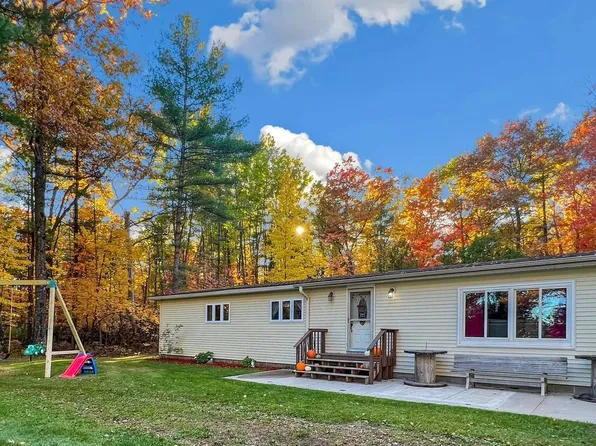 N3059 River Bend Dr, Peshtigo, WI 54157