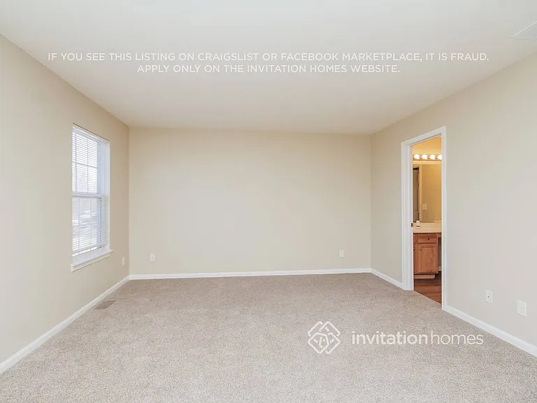 353 Richmond Dr — Photo 10
