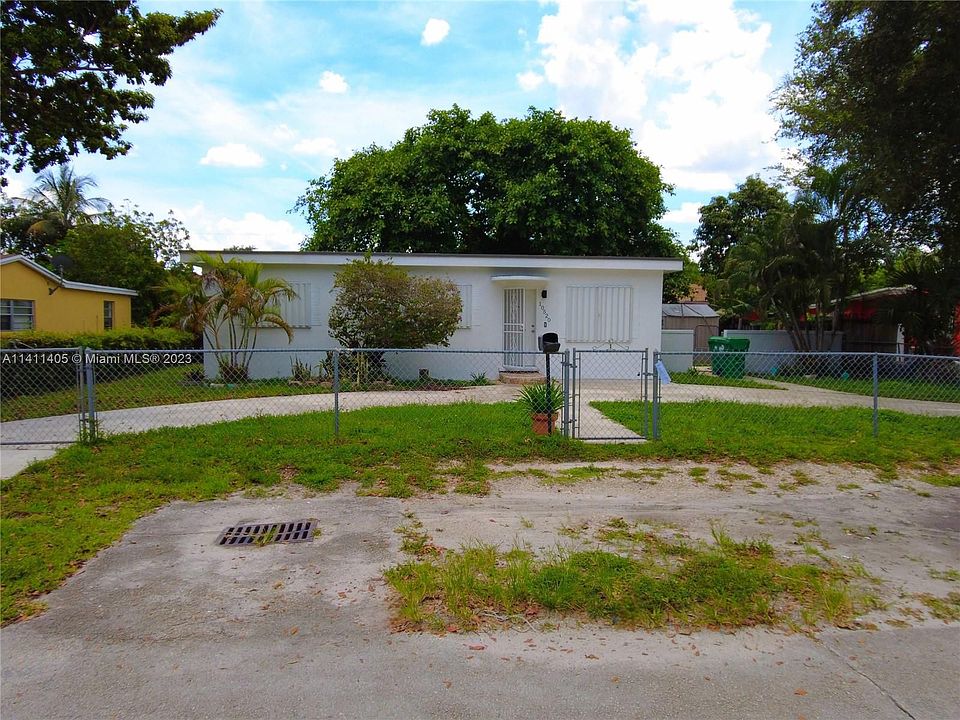 1st image of 10520 NW 28th Ave