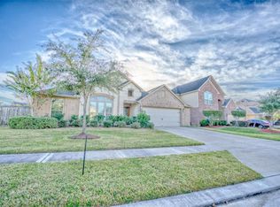 22003 Larchmont Ct, Richmond, TX 77469