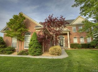 5879 Hathaway Rd, Canton, MI 48187