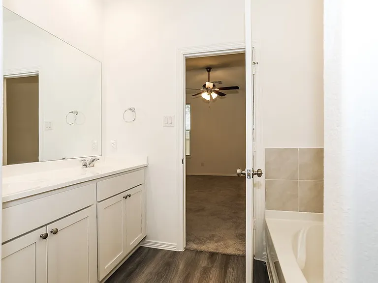 16726 Rover Ln — Photo 12