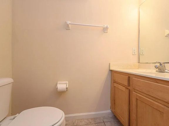 4th image of 1188 Gano Ave APT 210
