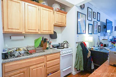 Rented by City Connections Realty