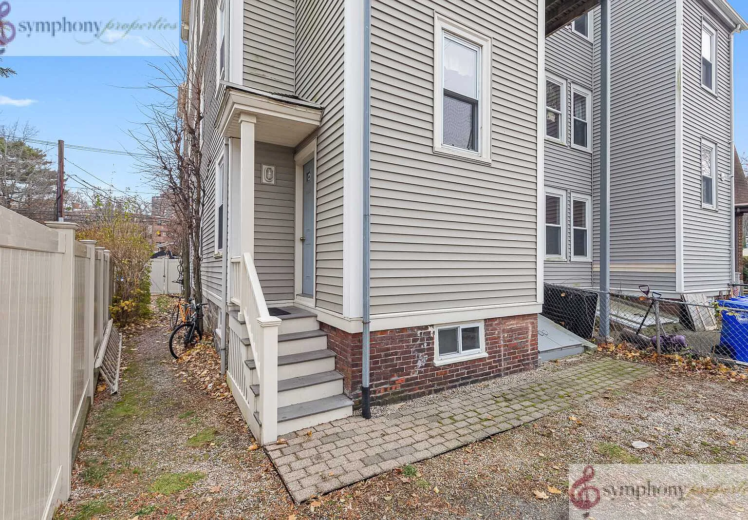 3 bed, 1.5 bath, $3,700 — Photo 1