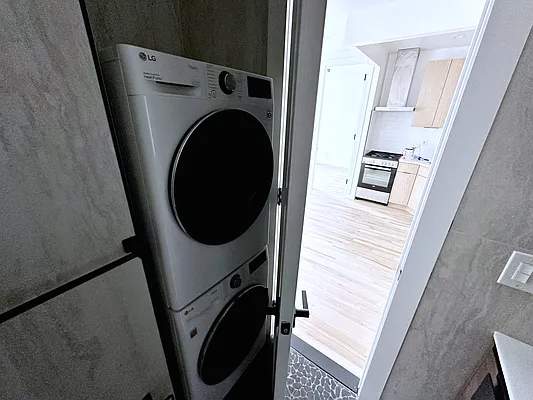 Rented by Rachel Realty | media 12