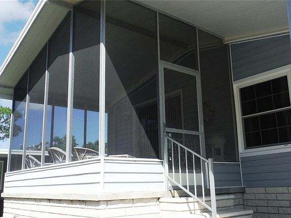 3rd image of 51 Sugar Bear Dr #11