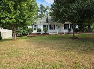2125 Olive Dr, Reidsville, NC 27320
