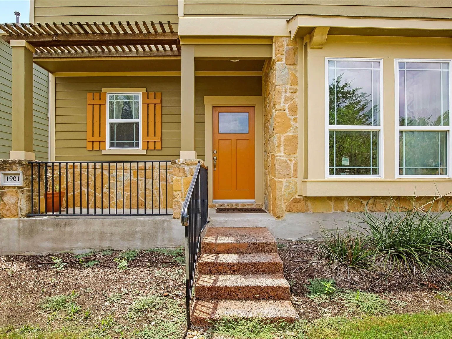 2 bed, 2.5 bath, 1281 sqft, $2,195 — Photo 4