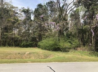 318 Old Pollocksville Rd, New Bern, NC 28562