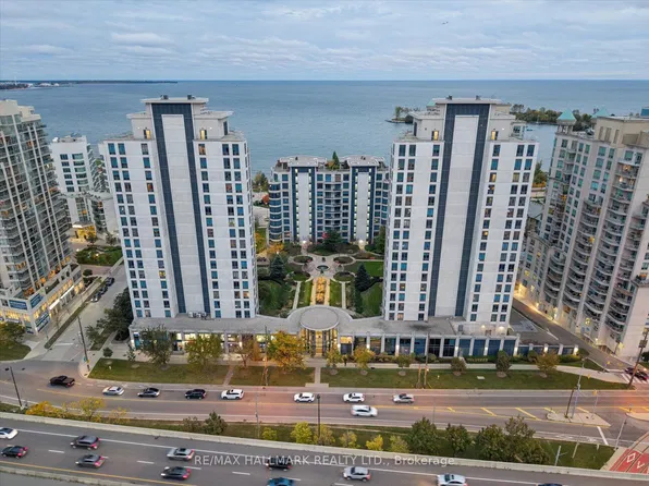 2087 Lake Shore Blvd W #105, Toronto, ON M8V 4G3