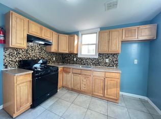 89 Kearney Ave FLOOR 2, Jersey City, NJ 07305