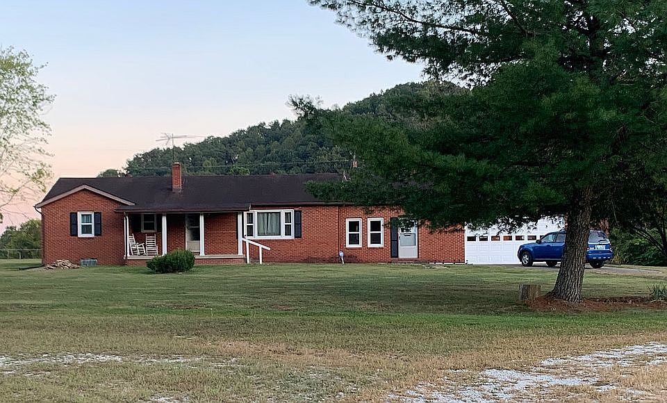 1st image of 155 Tram Ln