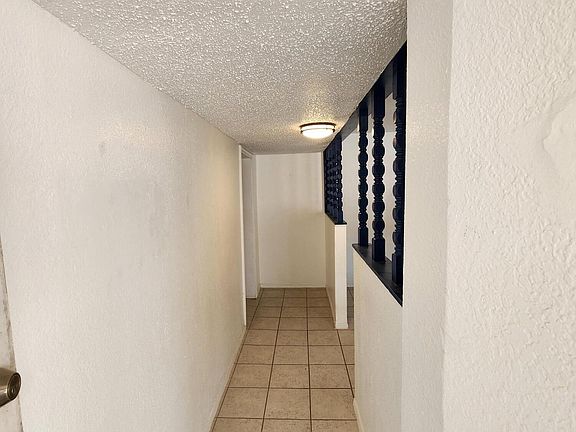 3rd image of 228 NE H Ave