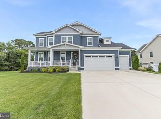 37522 Seaside Dr, Ocean View, DE 19970