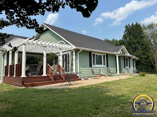2394 E Highway 268, Vassar, KS 66543