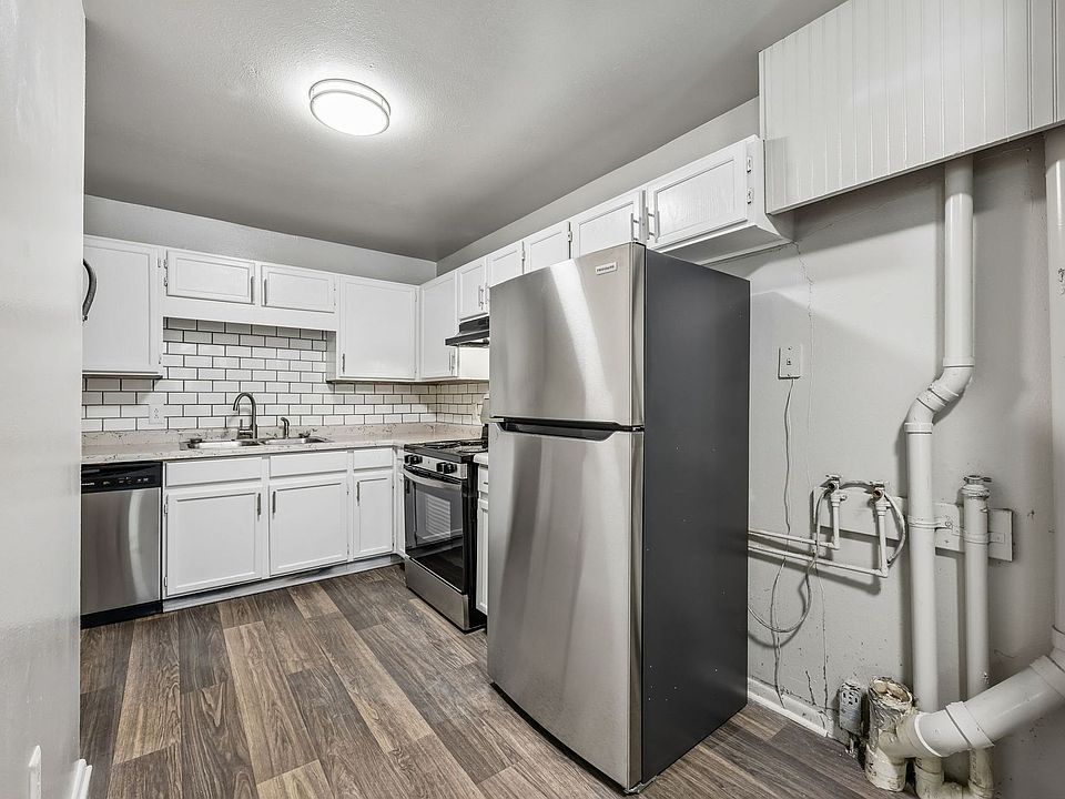 1st image of 510-540 Oglethorpe Ave #530-G4