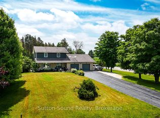 35 Pine Tree Dr, South Bruce Peninsula, ON N0H1P0
